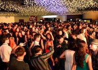 Divorce Couple at a Party Jokes Times